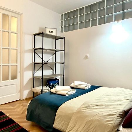 Bârlog Apartamento Braşov Exterior foto